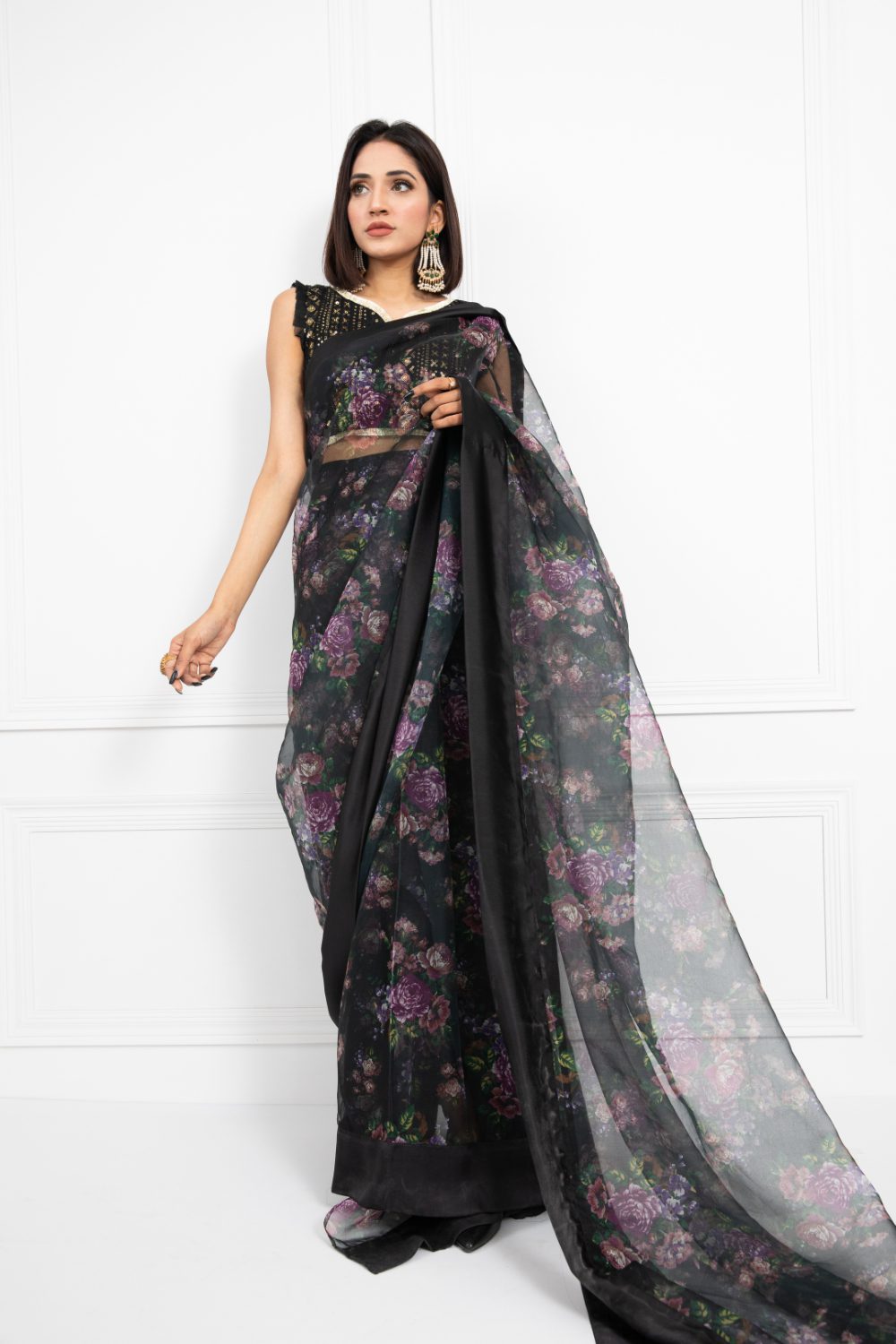 Regal Desire (Saree)