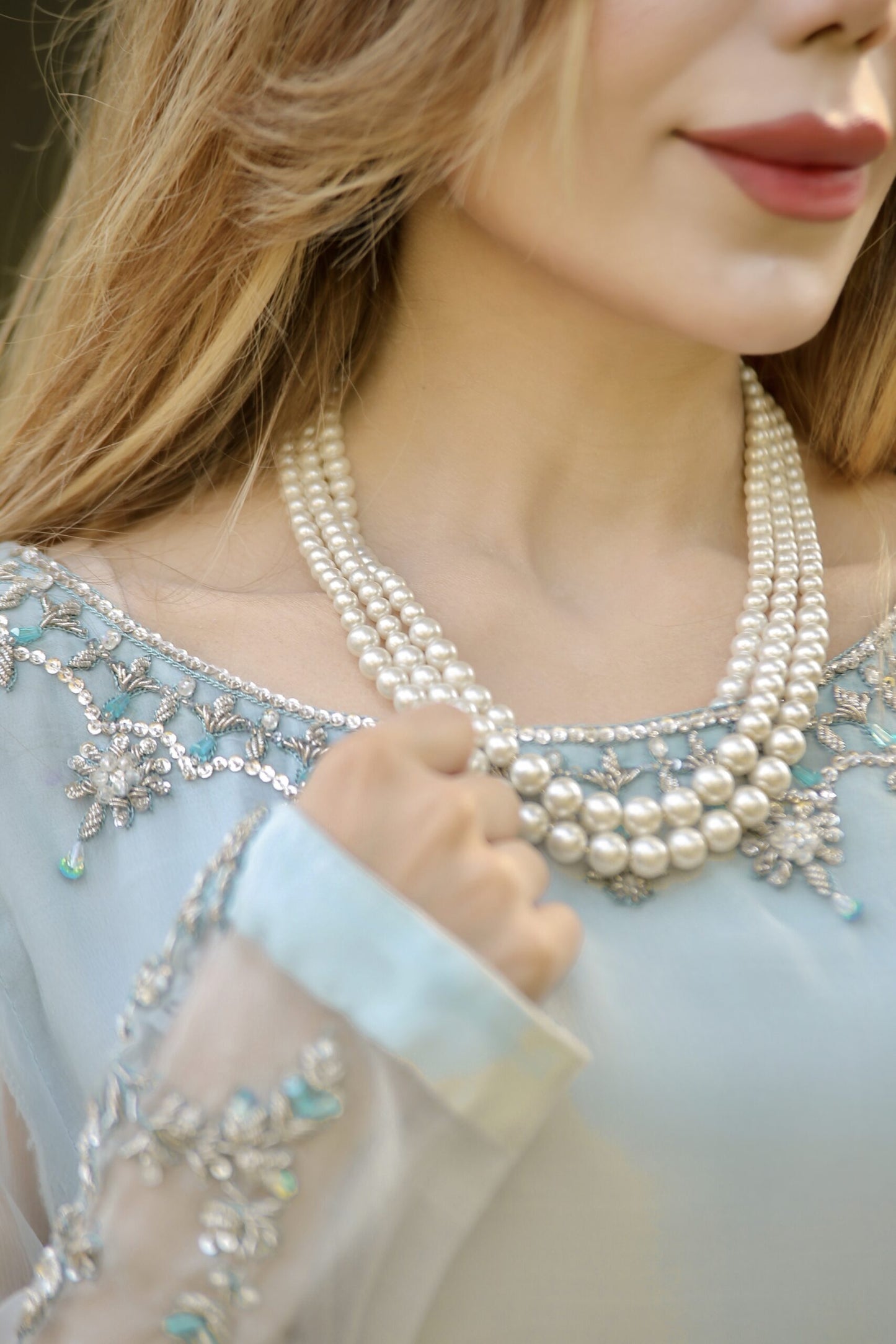 Ice Blue Frill