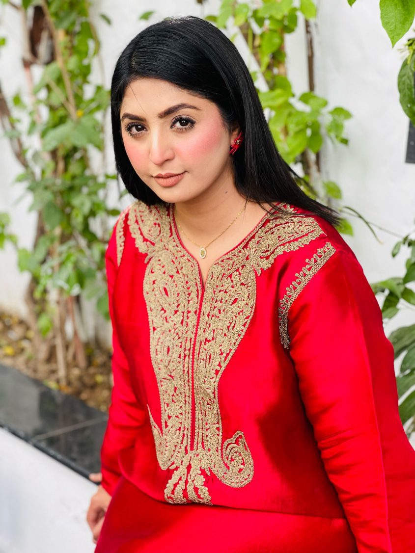 Lal Doriya Resham