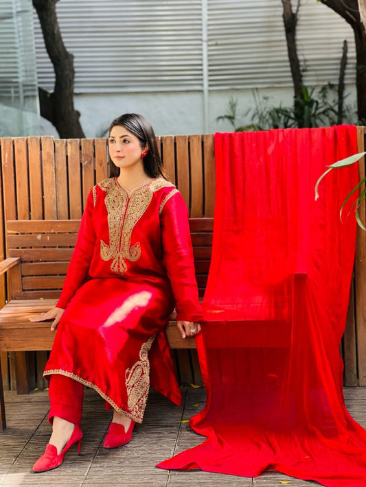 Lal Doriya Resham