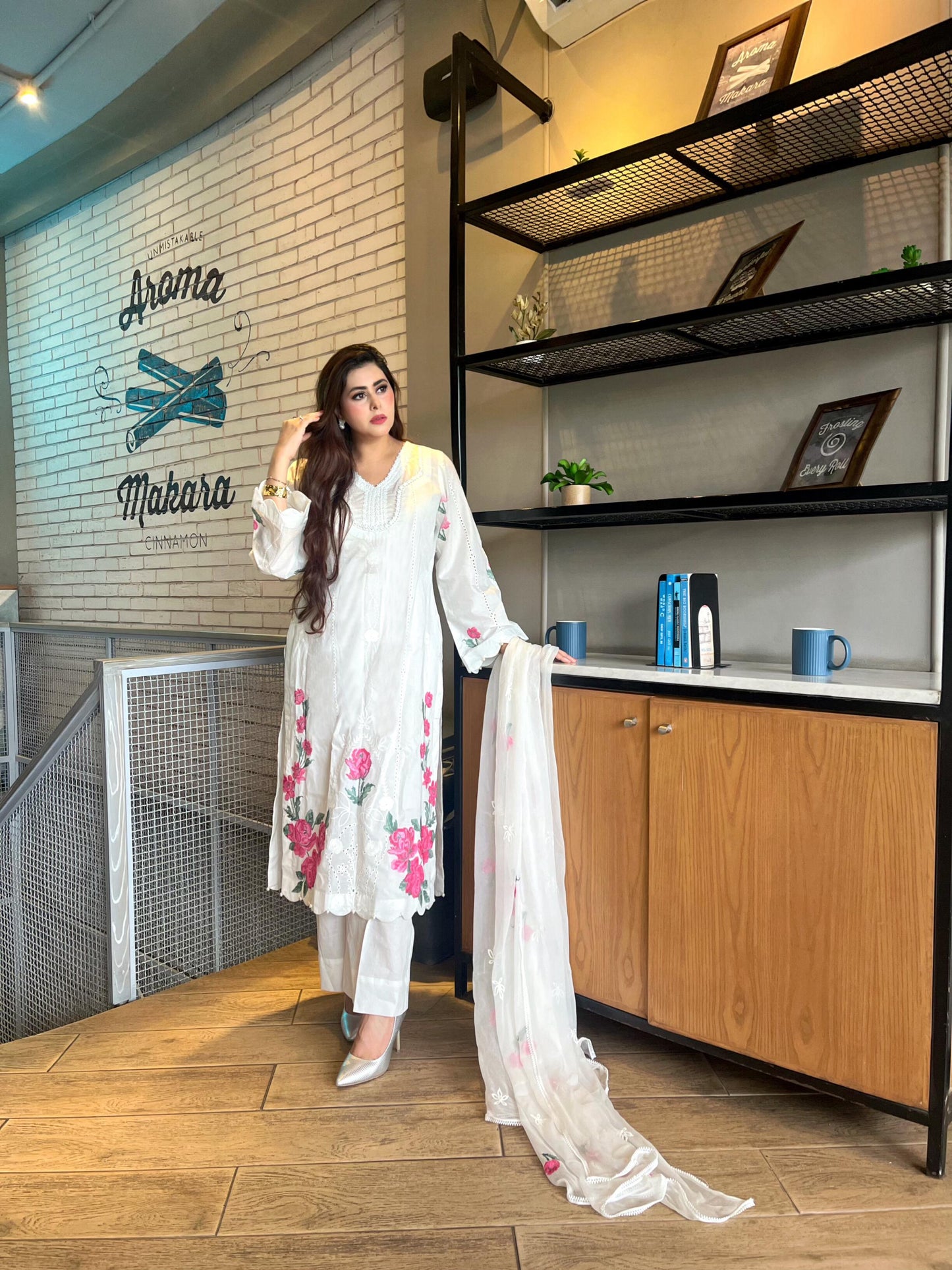 White Kari (Unstitched)