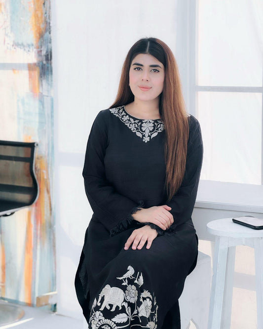 Premium Silk Black Jungle