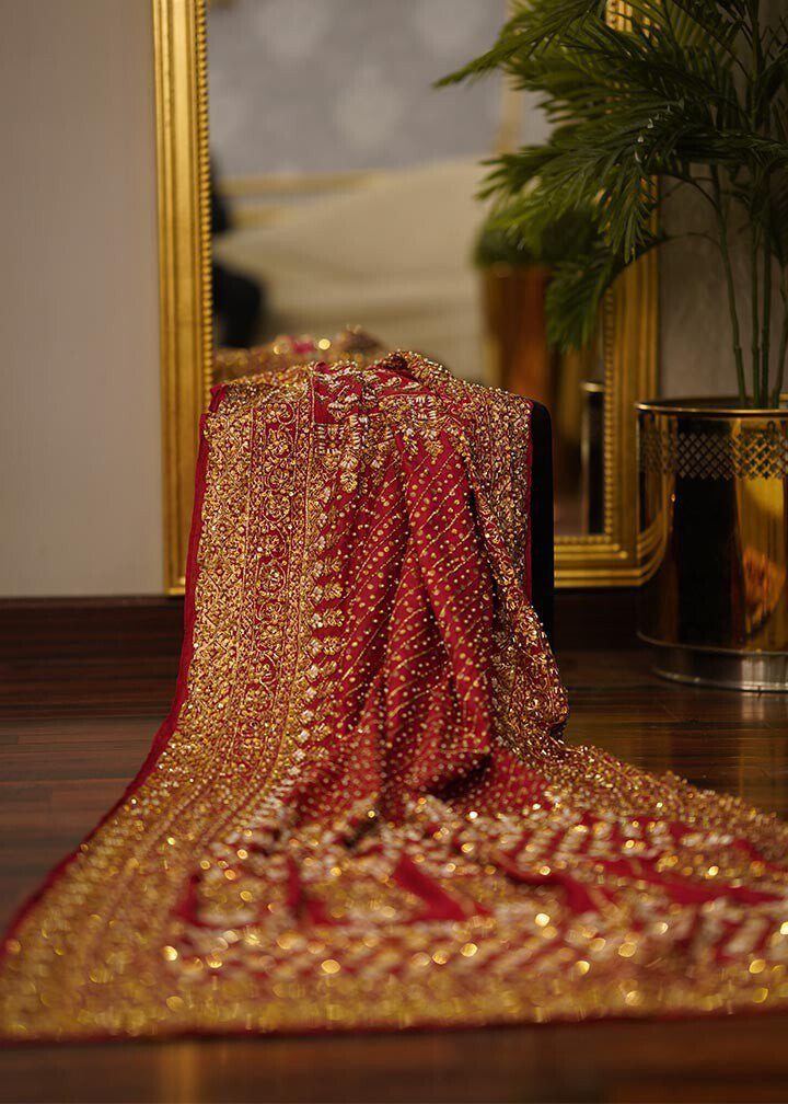 Lal Ishq Kaamdani
