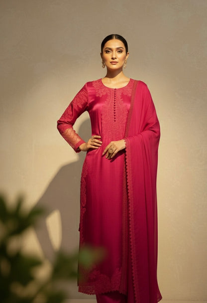 Magenta Chaand Ari