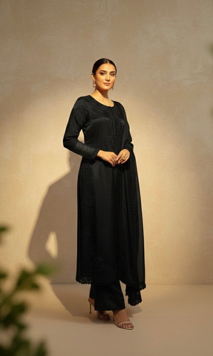 Black Chaand Ari