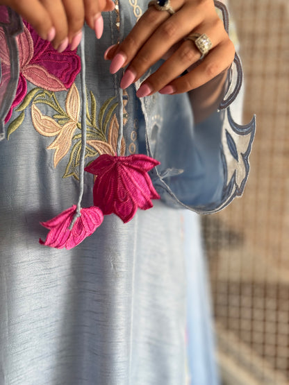 Beach Flora Luxe