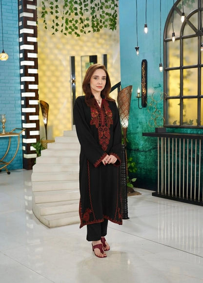 Black kashmiri karandi set