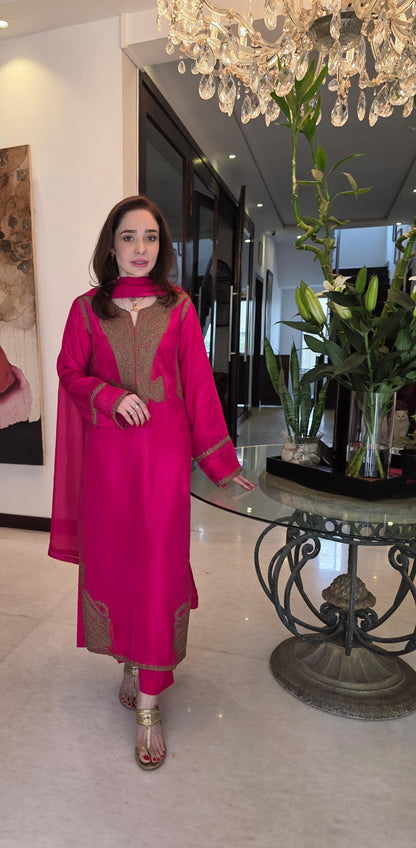 Gulabi Doriya Resham