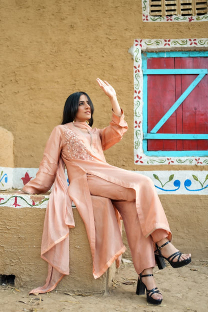 Floral pink cutwork