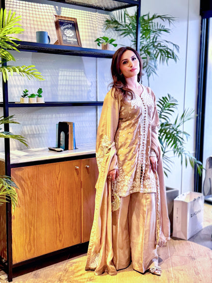 Latte Ari Luxe