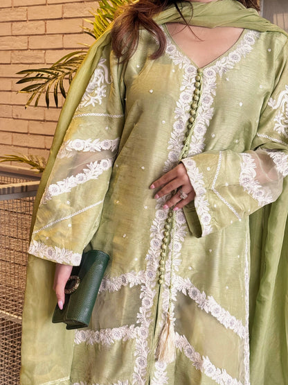 Matcha Ari Luxe
