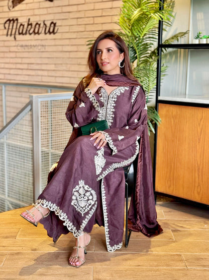 Chocolate Ari Luxe